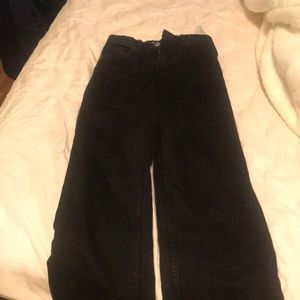 Hi! İ boughtt this wide leg jean, this month from Zara, i wear just one time